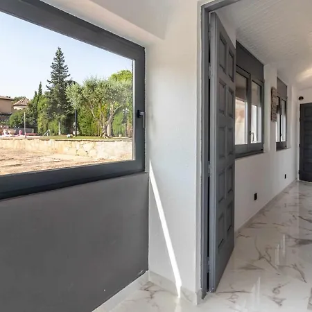 Casa Arnau Casa Con Extenso Jardin Y Piscina Girona